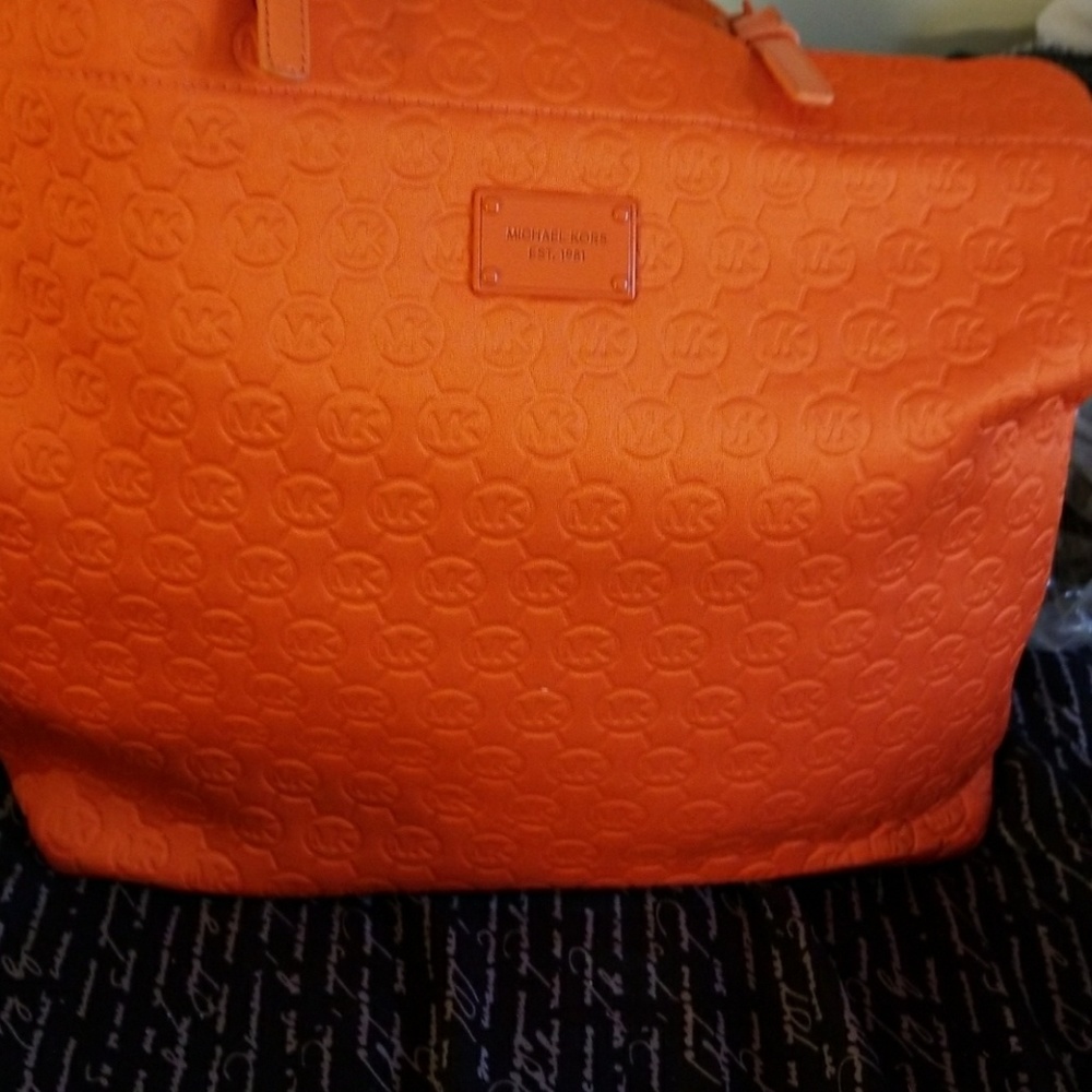 Purse - Picture 2 of 2